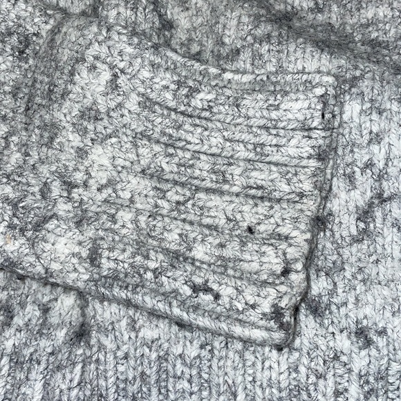 Zara turtleneck sweater - Picture 7 of 7